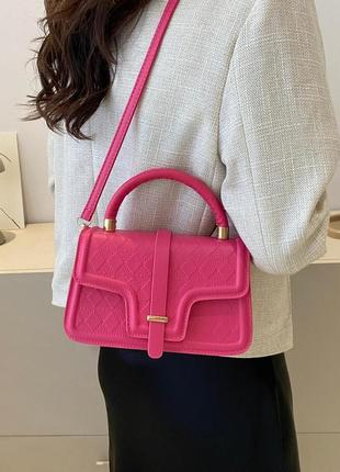 Женская сумка 4354 кросс-боди розовая9 фото