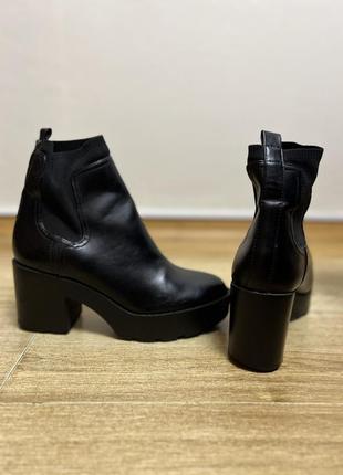 Чоботи