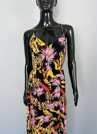 Стильна сукня mango з натуральної тканини зі шнурівкою на спині5 фото