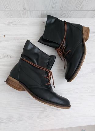 Брендовые кожаные ботинки tomaris нижняя