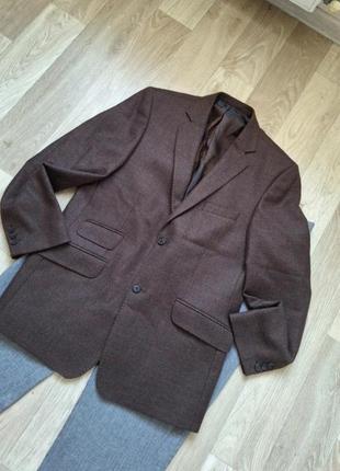 Шерстяной пиджак р 40