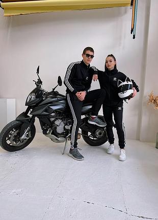 Парный зимний спортивный костюм адидас утепленный