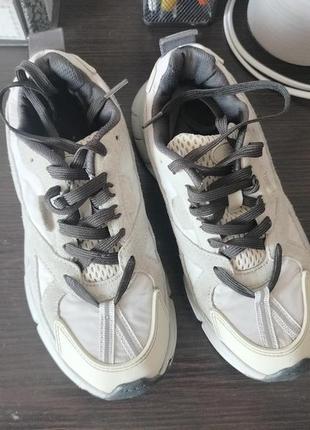 Кросівки zara 37 розмір