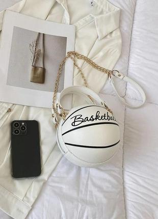 Жіноча кругла сумка basketball м'яч на ланцюжку біла8 фото