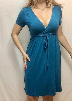 Блакитне синє плаття із зав'язкою на талії