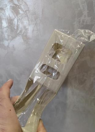 Четиреарусный автоматический держатель для яиц