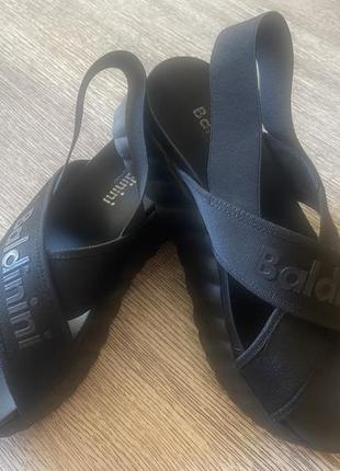 Шикарніші босоніжки baldinini