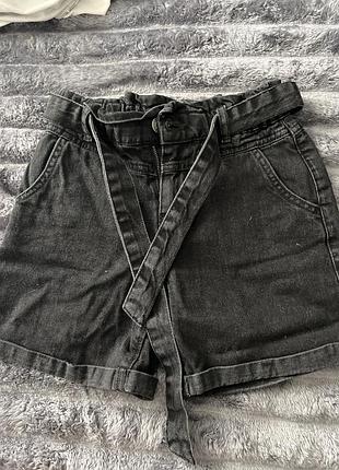 Шорти
