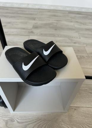 Шльопанці nike оригінал