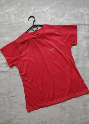 21//футболка230823/regatta-англія футболка з лого пог 52 корал червона спорт спортивна фасон унісекс