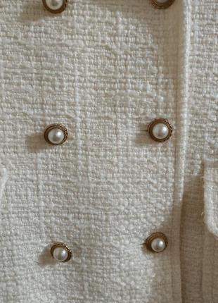 Беленький твидовый пиджак zara p.s🌺5 фото