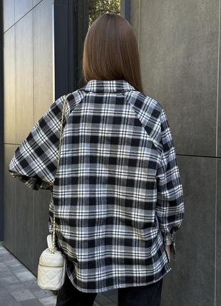 Рубашка в клетку фланелевая черно-белая