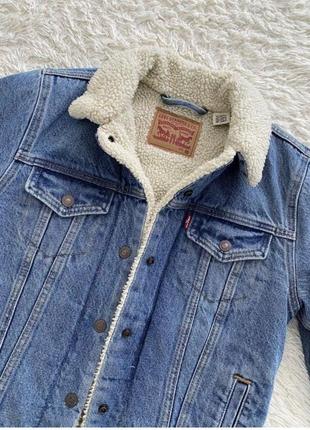 Оригинальная джинсовая куртка с мехом levis| джинсовая куртка с мехом