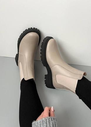 Женские кожаные зимние ботинки челси