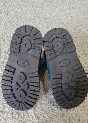 Детские ботинки