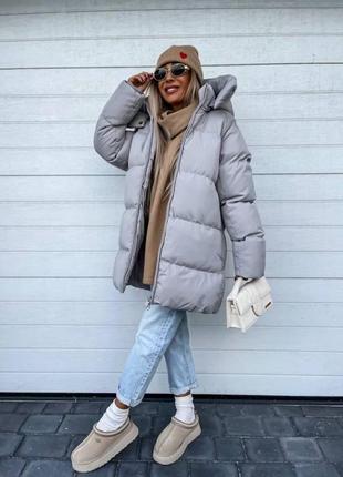 Куртка жіноча довга подовжена пуховик з капюшоном стьобана тепла базова осіння на...