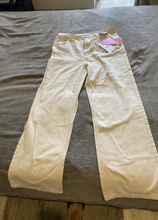 Джинси жіночі, молочного кольору