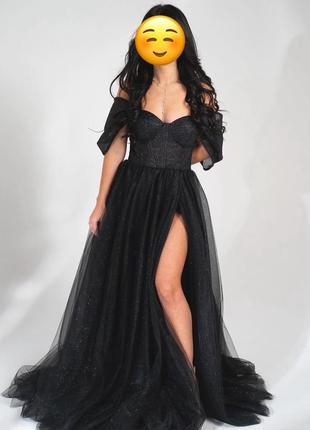 Вечірня сукня