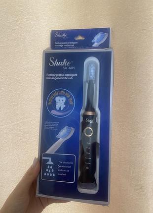 Новая электро щетка с насадками