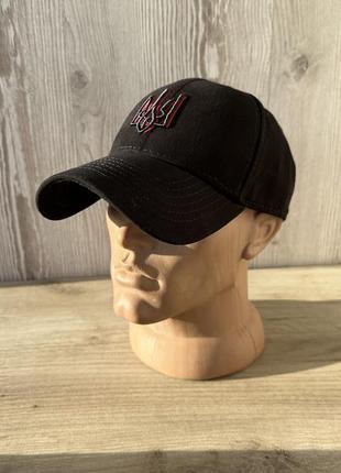 Бейсболка черная с 3д вышивкой