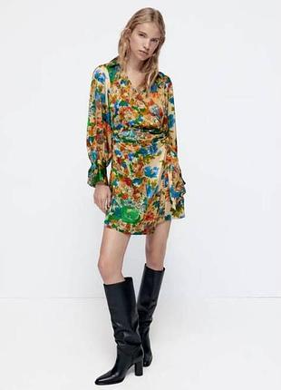 Сукня сатинова у квітковий принт від zara