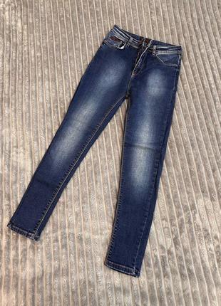 Джинсы женские zara