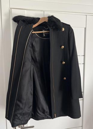 Пальто massimo dutti