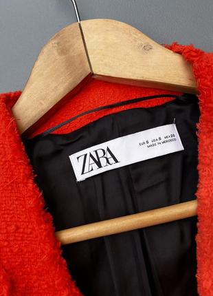 Твідовий піджак zara. блейзер з дуже красивими ґудзиками 💎