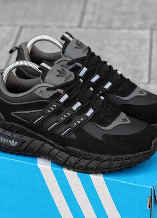 Мужские черные спортивные кроссовки adidas