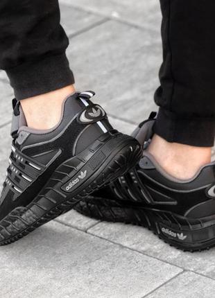 Чоловічі чорні спортивні кросівки adidas