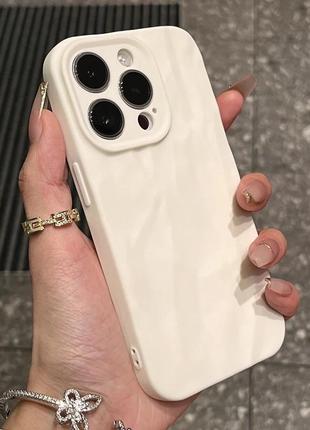 Білий чехол на 14 pro iphone2 фото