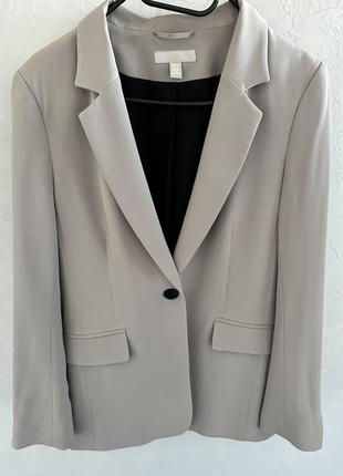 Сірий піджак h&m