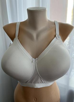 Бюстгальтер m&s 90е 40 dd