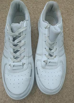Кроссовки стильные кожаные sneakersжа 27'5-28 см