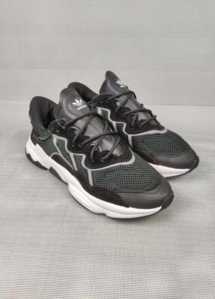 Кросівки adidas ozweego black&white7 фото