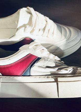 Шкіряні кросівки massimo dutti 37 р.