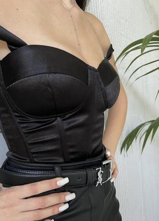 Атласний корсет