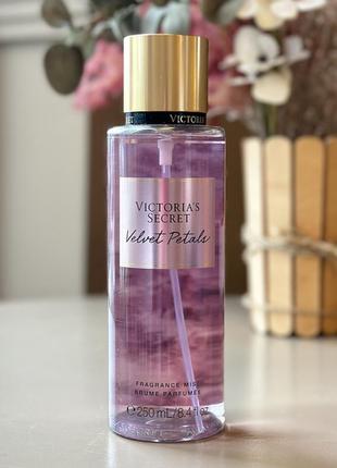 Спрей для тела парфюмированный victoria’s secret velvet petals