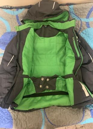 Куртка осіння