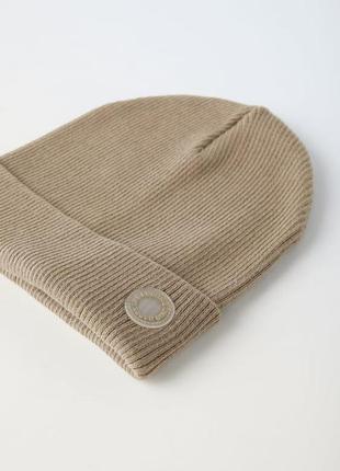 Шапка zara зара бежевая