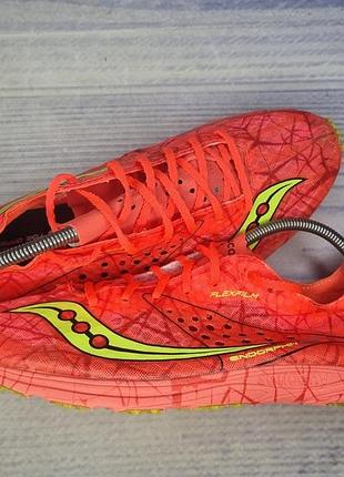 Кроссовки saucony endorphin