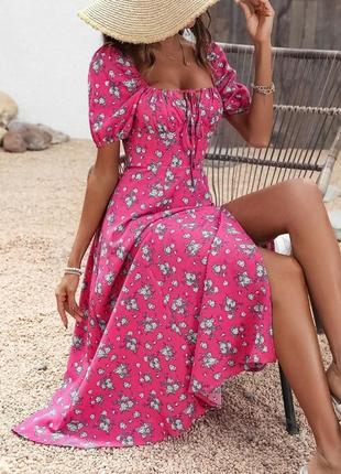 Платье миди с разрезом по ножке приталенное с короткими рукавами платье с цветочным принтом сарафан стильная желтая розовая белая черная голубая7 фото