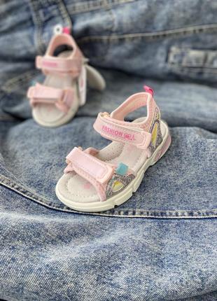 Босоніжки для дівчинки, сандалі дитячі рожеві5 фото