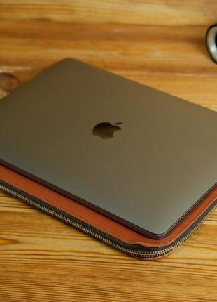Кожаный чехол для macbook на молнии с войлоком дизайн №41, натуральная кожа grand, цвет коньяк5 фото