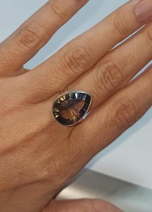 Комплект, серьги и кольца с рау кто-топаз. рау кто-топаз в серебре. дымчатый кварц.