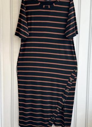 🤎🤎🤎длинное брендовое платье в полоску вискоза. батал