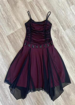 Святкова сукня на дівчинку