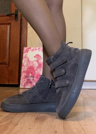 Утепленные кроссовки - ботинки замшевые | на липучках2 фото
