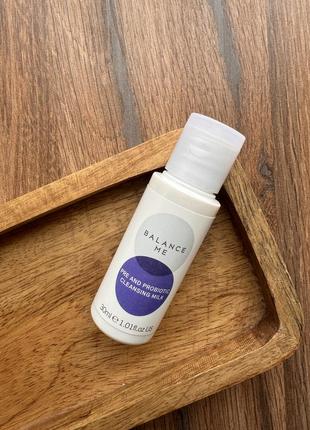 Молочко очищуюче для обличчя balance me pre and probiotic cleansing milk
