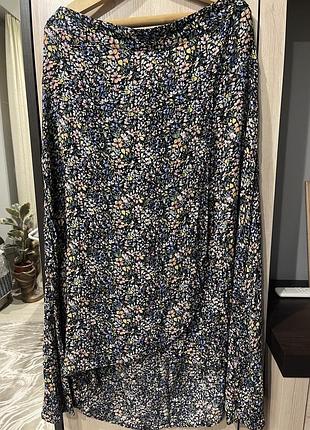 Гарна спідниця великого розміру